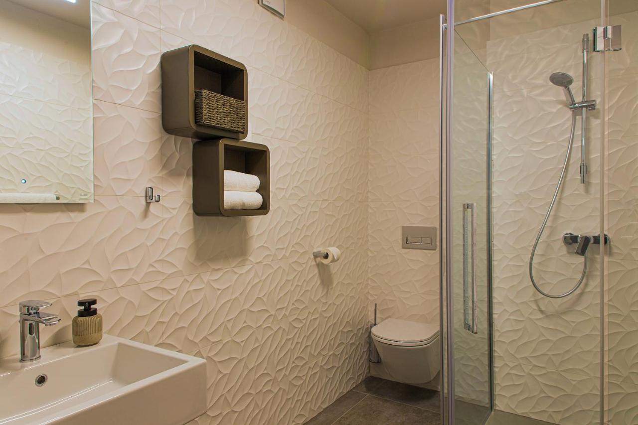 Aldila Art Rooms, Apartment And Vacation House Smartno Exteriér fotografie